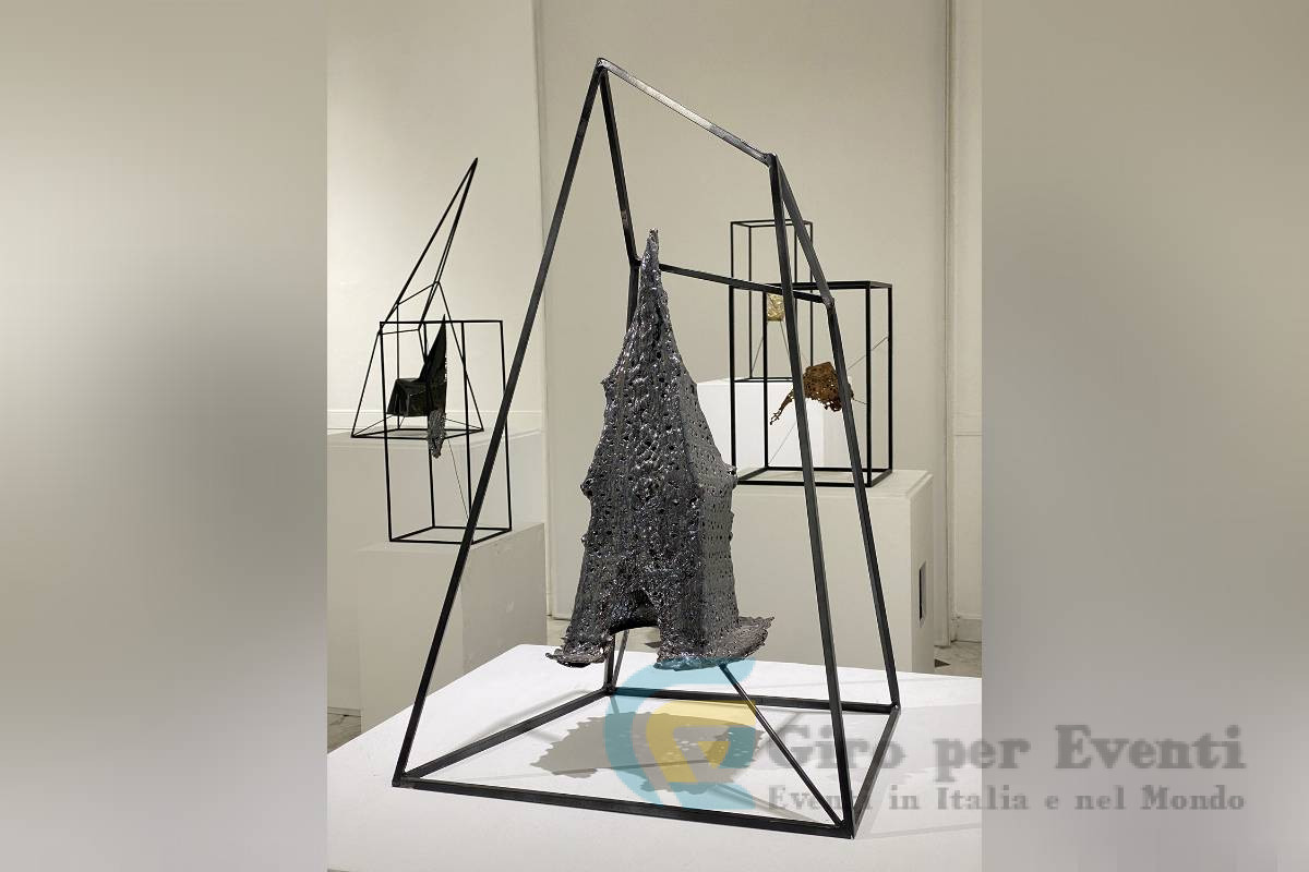NERORO a Genova - Opere di Piergiorgio Colombara
