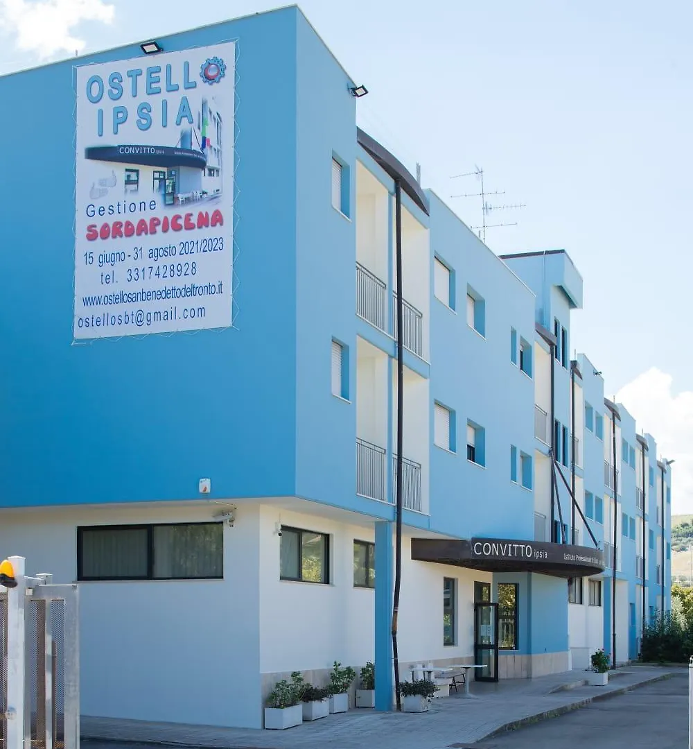 Where to Stay in Centro Italia: 7 Best Hostels