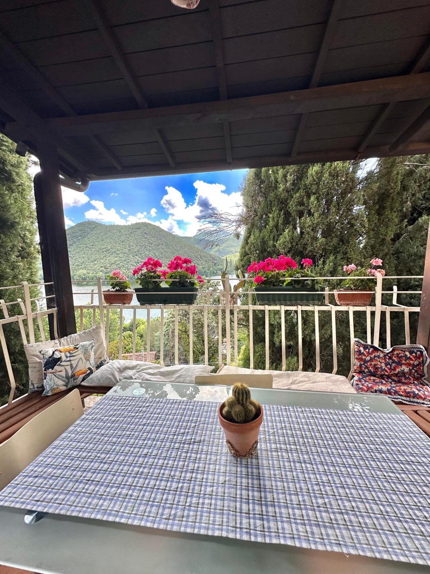 Soggiornare in Umbria: 11 Hotel per Coppie a Confronto
