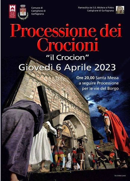 Processione dei Crocioni a Castiglione di Garfagnana