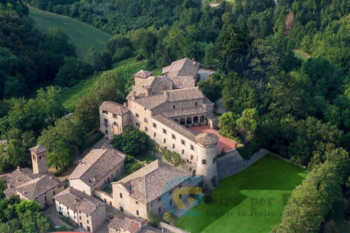 Giornata Verde nel Millenario Castello di Scipione tra Natura e Cultura e Magica Visita per Bambini Salsomaggiore Terme